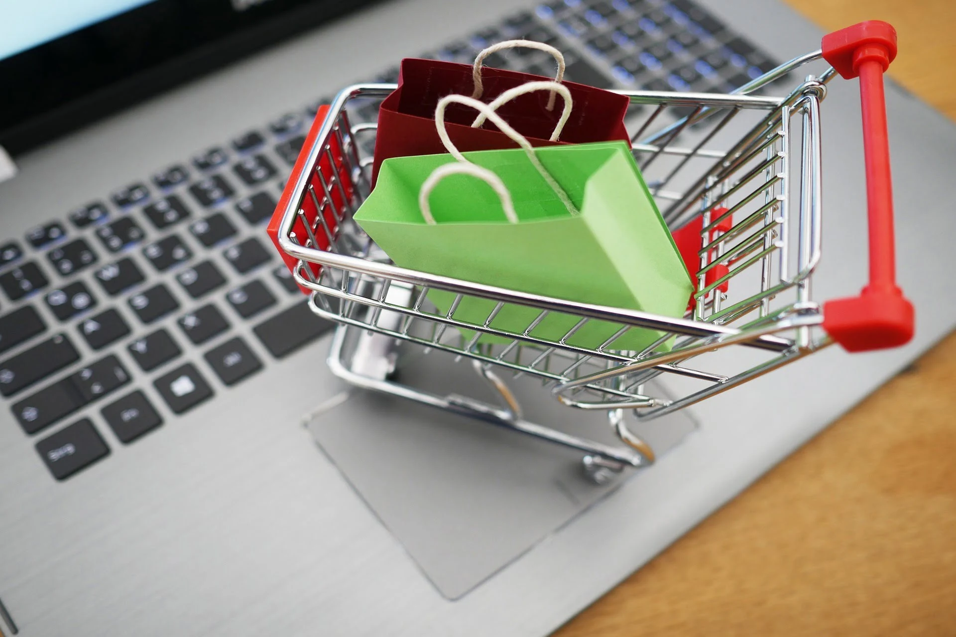 SEO für Online-Shops in Köln: Mehr Sichtbarkeit, mehr Verkäufe